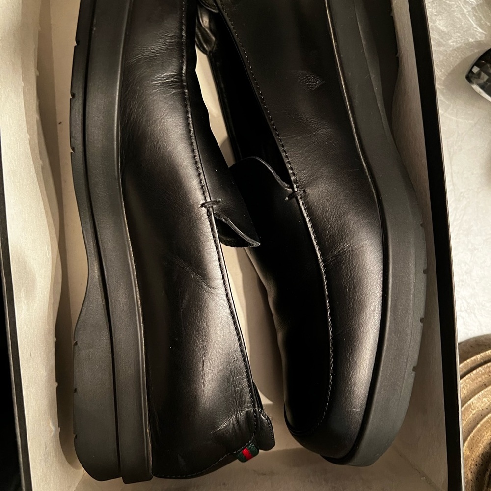 Black Leather Gucci Loafers Women